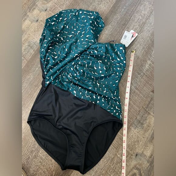 MagicSuit Goddess One-Piece Swimsuit-Size 12 - Picture 10 of 12